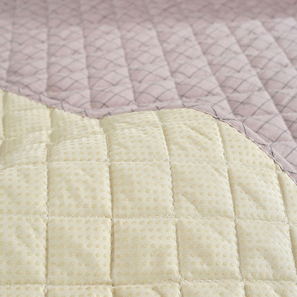 Sofa Slipcovers Quilted Plaid Sofa Seat Cover Non-Slip Washable Couch Cover for Dogs, Children and Pet Furniture Protector