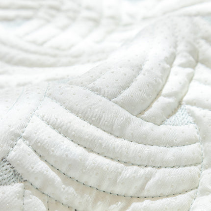 Sofa Seat Cover Pure Color Couch Covers Fabric Quilted Embroidery Combination Sofa Slipcovers Anti-slip Sofa Protector