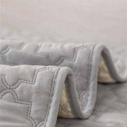 Sofa slipcovers furniture protector jacquard cotton quilted non-slip sofa seat cover sofa couch covers for dogs