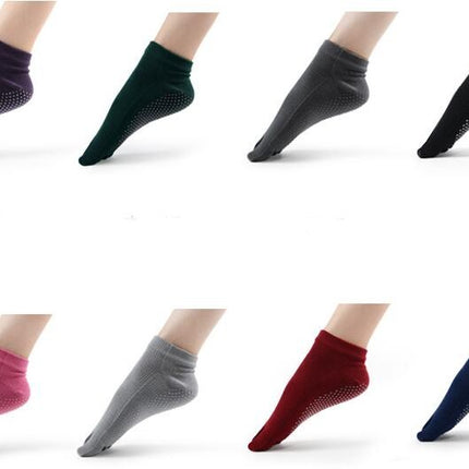 Women's  Comfortable Yoga Pilates Barre  Full Toe Grip Socks with Non-Slip Non-Skid Gel Bottom