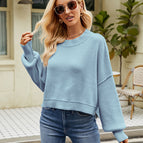 Light blue short pullover sweater