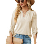 Apricot color