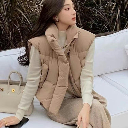 Women's Cropped Puffer Vest Zip Up Sleeveless Jacket Warm Padded Outerwear with Pockets