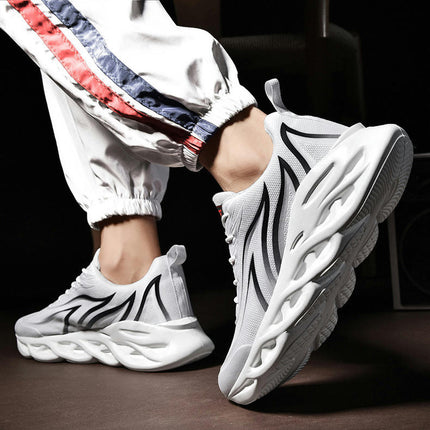 Fashion Slip On Mesh Sport Sneakers Men Breathable Non-Slip Running Shoes