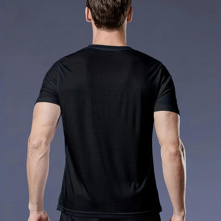 5pcs Men's Comfy T-shirt, Solid Color Short Sleeve Tee, Breathable Quick-Dry Top For Sport & Casual