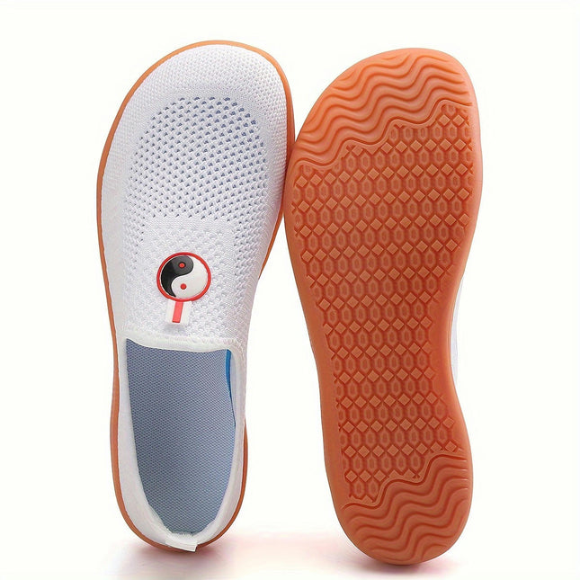 Women's Lightweight Breathable Slip-On Walking Shoes, Anti-Slip Casual Sneakers,Camp Shoes