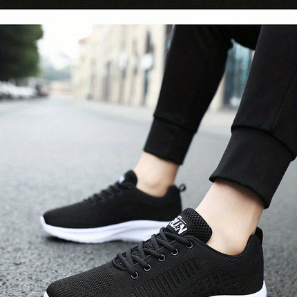 Men's Road Running Shoes - Breathable, Shock-Absorbing, Lace-Up Design for Outdoor Activities