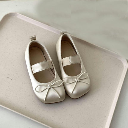 Girls Faux Leather Shoes Soft Sole Wide Shoes Performance Bow Flats Shoes