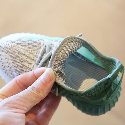 Kids Slip On Sneakers for Girls Tennis Breathable Fashion Sneakers