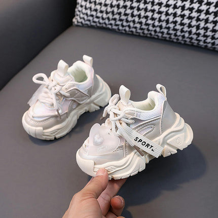 Childrens Sports Mesh Shoes Heart Decoration Faux Leather Sneakers