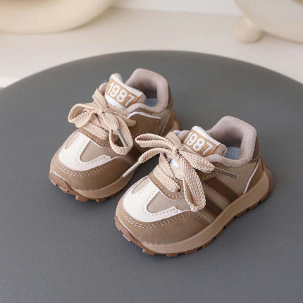 Girls Sneakers Lightweight Breathable Mesh Faux Leather Athletic Running Sneakers