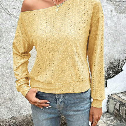 Long Sleeve Tunic Tops for Women Casual Boat Neck Off Shoulder Shirts Eyelet Blouse