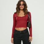 Wine red