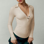 Apricot color