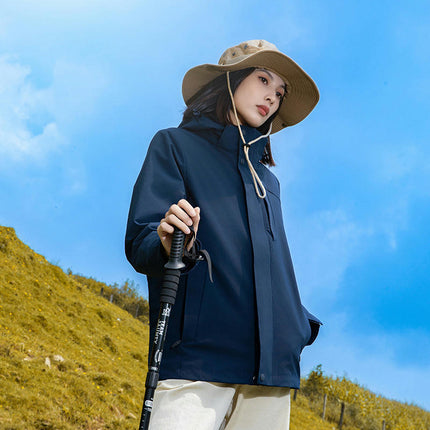 Men's and Women's Outdoor Windproof and Waterproof 3-In-1 Autumn and Winter Warm Jacket