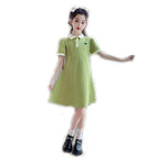 Green short-sleeved