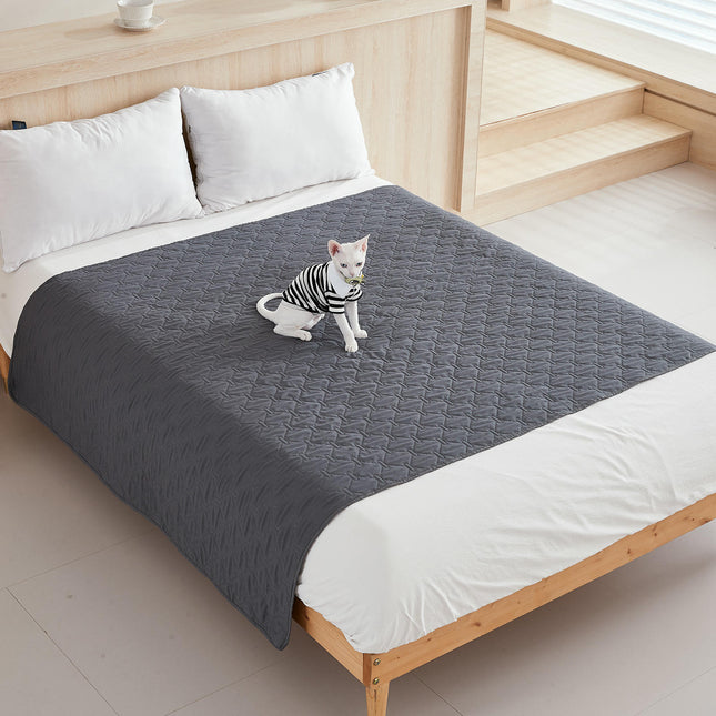 Pet Four Seasons Waterproof Non-slip Mattress Sofa Bed Furniture Protector