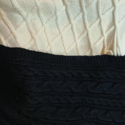 Women's Long Sleeve V-Neck Sweater Front Colorblock Cross Knit Sweater