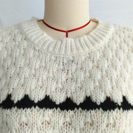 Women's Vintage Knitted Heart Striped Sweater Round Neck Lantern Sleeve Top