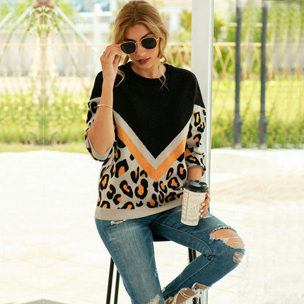 Women's Round Neck Long Sleeve Knitted Sweater - Leopard Print Pullover