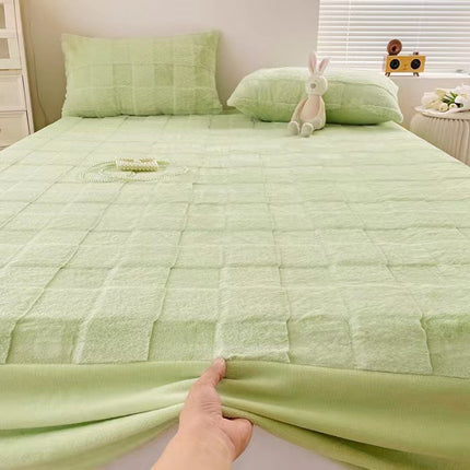 Winter Plush Stretch Bedspread Queen Size Super Soft Anti-Wrinkle Deep Pocket Bed Sheet Soft Warm Coral Velvet Bed Spread Mattress Cover