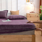 Dunkelviolett