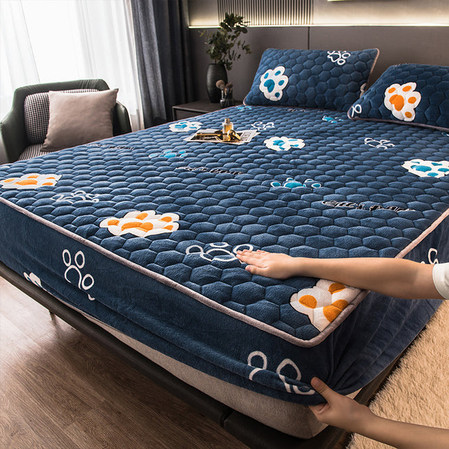 Milk Fleece Fitted Sheet Mattress Protector, Soft And Breathable Thickened With Elastic Deep Bed Cover