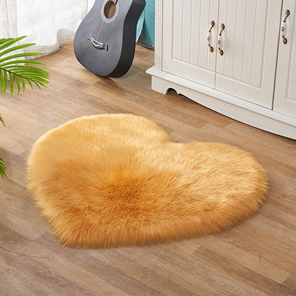 Tapis moelleux en forme de cœur - Tapis de chambre en peluche en fausse laine - Tapis de chambre doux et antidérapant - Convient pour la maison, le salon, le canapé, la chambre à coucher