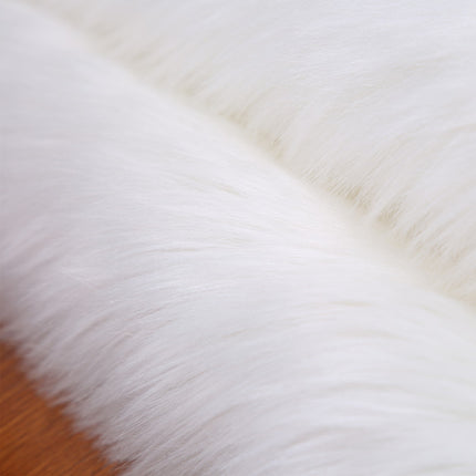 Tapis super doux en fausse fourrure en forme d'amour, tapis pelucheux en peau de mouton, pour chambre d'enfant, salon, chambre à coucher, tapis à poils longs
