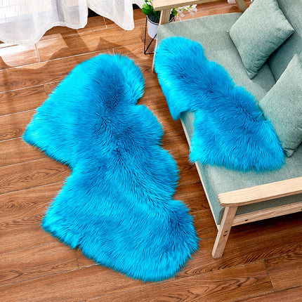 Double Heart Shaped Faux Fur Rug, Soft Artificial Sheepskin Fluffy Floor Carpet for Home Living Room Bedroom Sofa Shaggy Area Rugs