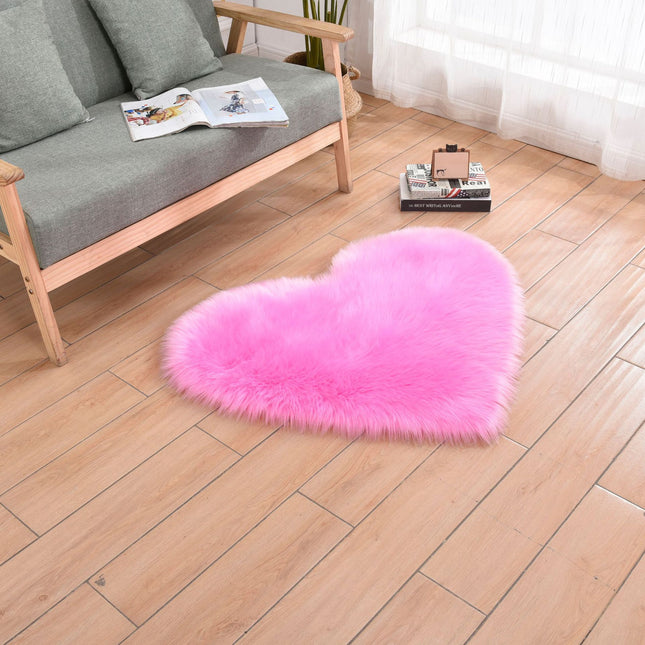 Heart Shaped Faux Sheepskin Rug Soft  Pile Fluffy Shaggy Rug Area Mats Rugs Bedroom Sofa Den Decorative Floor Rugs